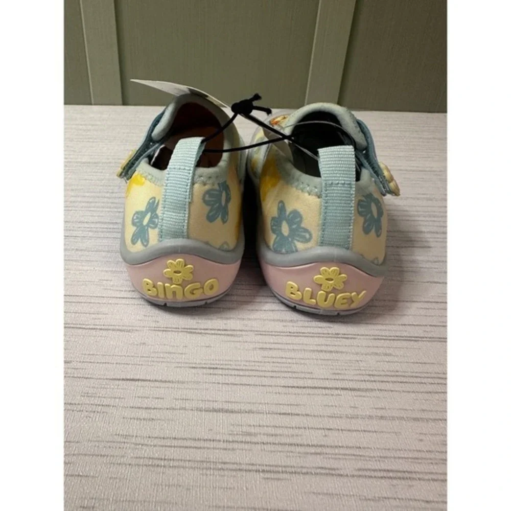 Ground Up Bluey Bingo Kids Water Shoes Floral Aqua Shoes Size 10 GTBY44GU09E
